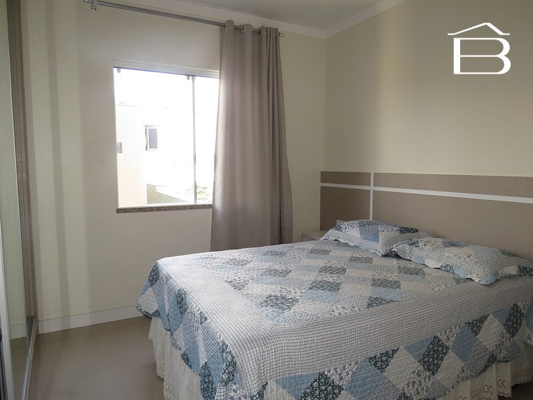 003 - Apartamento confortável com 3 quartos em Bombinhas!