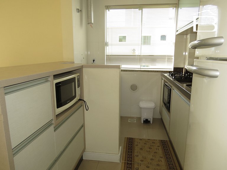 003 - Apartamento confortável com 3 quartos em Bombinhas!