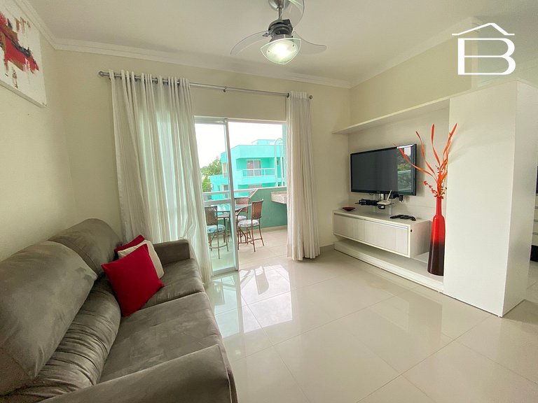 454 - Apartamento com 2 vagas de garagem no Centro de Bombin
