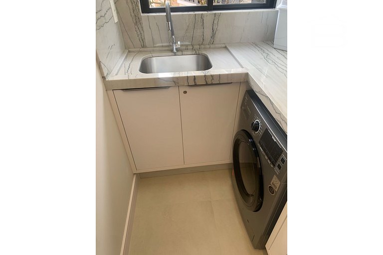 129 - Apartamento a 50 metros do mar