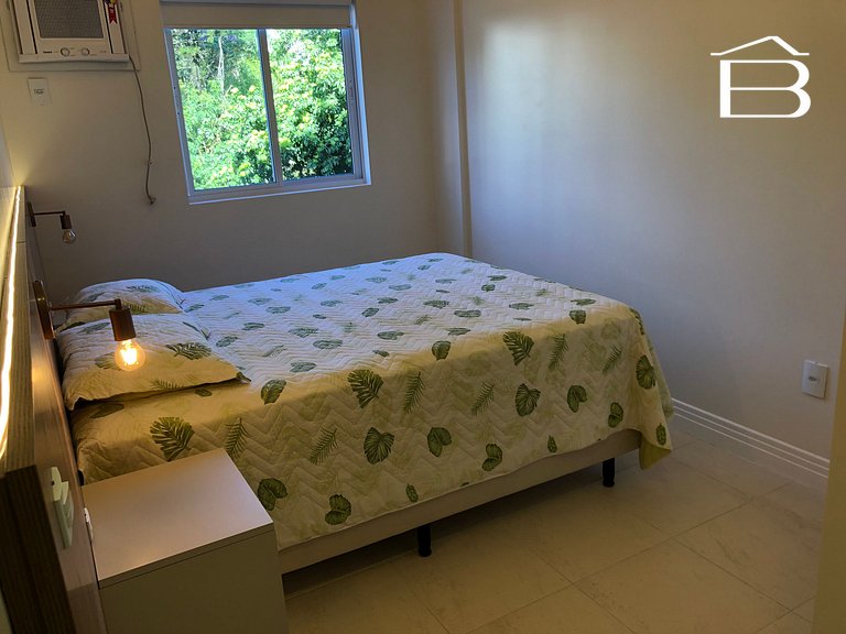 467 - Apartamento 3 quartos para 6 pessoas Bombas
