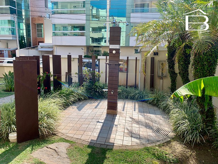 467 - Apartamento 3 quartos para 6 pessoas Bombas