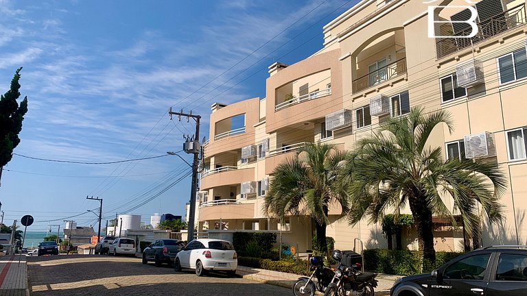 467 - Apartamento 3 quartos para 6 pessoas Bombas