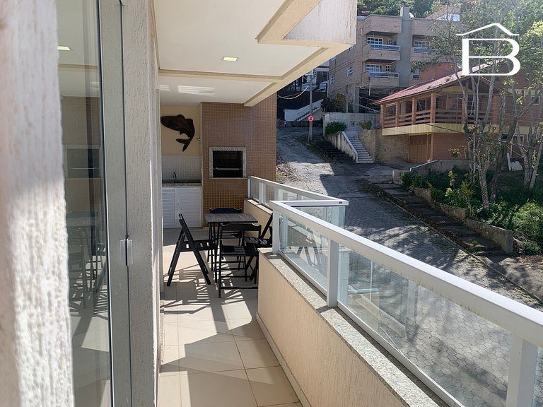125 - Apartamento para 5 hóspedes em Bombinhas