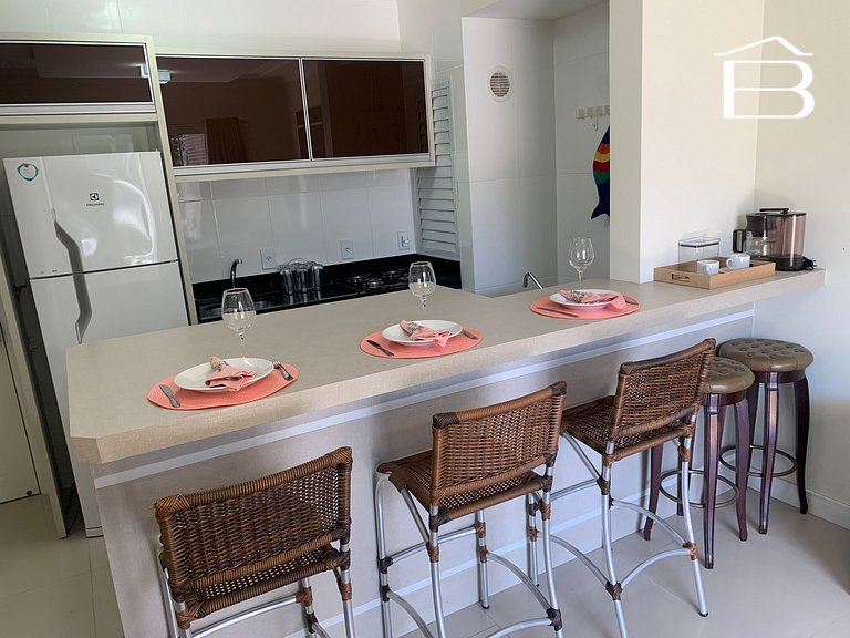 125 - Apartamento para 5 hóspedes em Bombinhas