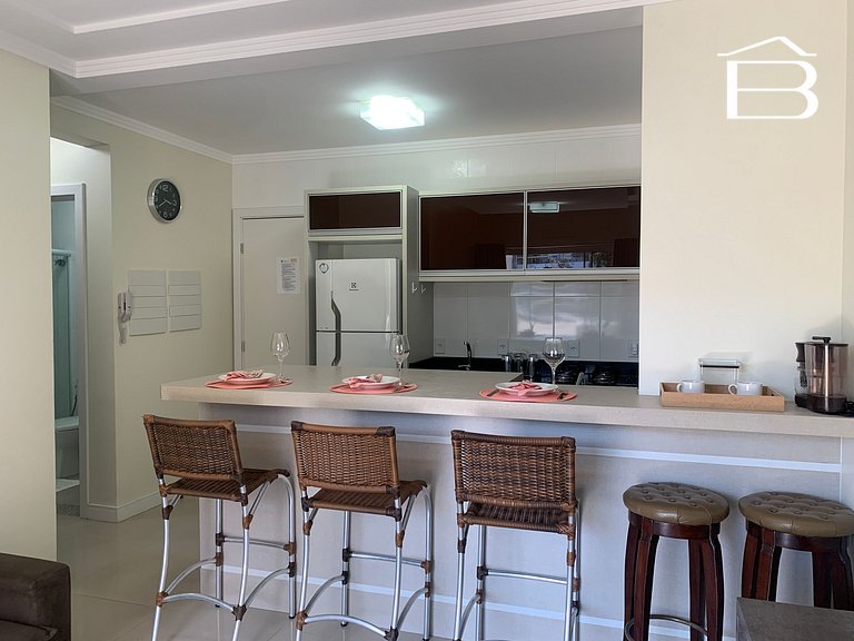 125 - Apartamento para 5 hóspedes em Bombinhas