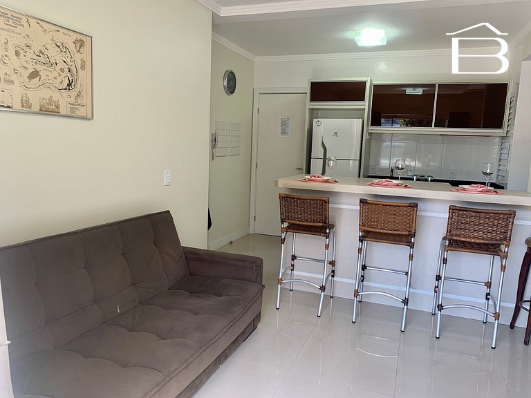 125 - Apartamento para 5 hóspedes em Bombinhas