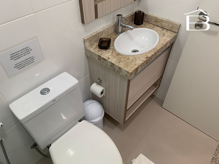 125 - Apartamento para 5 hóspedes em Bombinhas