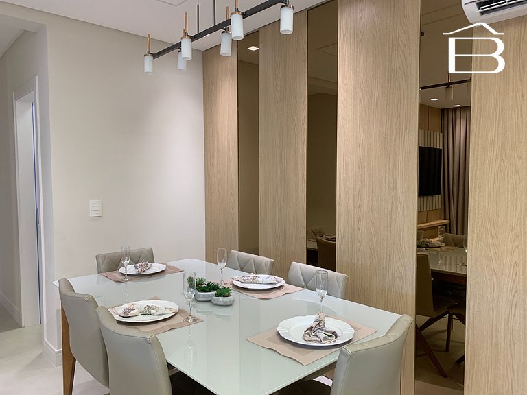 122 - Apartamento para 5 pessoas próximo ao mar
