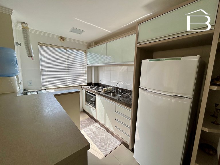 003 - Apartamento confortável com 3 quartos em Bombinhas!
