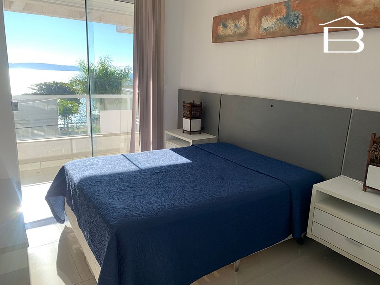 461A - Apartamento com vista mar. Praia da Lagoinha Bombinha