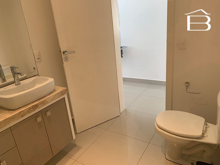 461A - Apartamento com vista mar. Praia da Lagoinha Bombinha