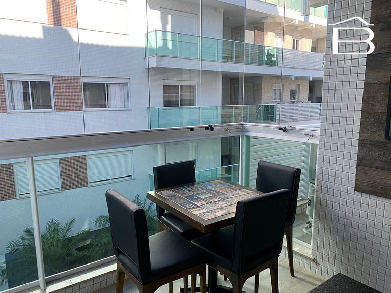 127C - Apartamento para 6 pessoas frente mar praia de Bombas