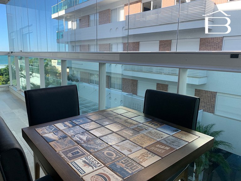 127C - Apartamento para 6 pessoas frente mar praia de Bombas