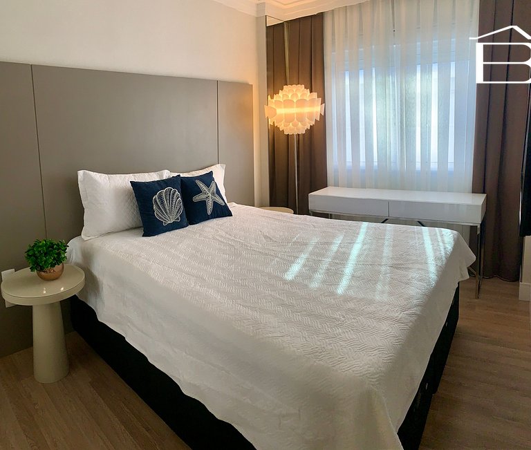 127C - Apartamento para 6 pessoas frente mar praia de Bombas