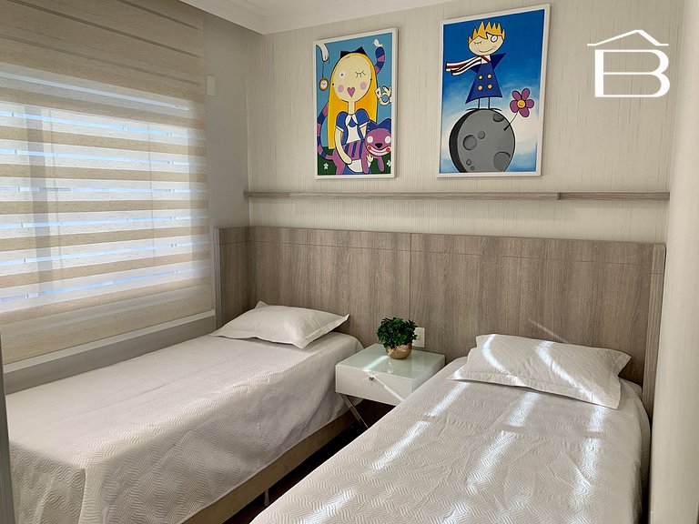 127C - Apartamento para 6 pessoas frente mar praia de Bombas