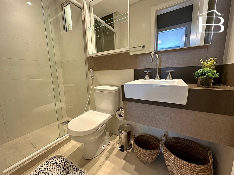 128A - Apartamento com piscina para 6 pessoas