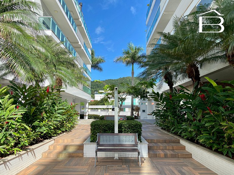 127C - Apartamento para 6 pessoas frente mar praia de Bombas