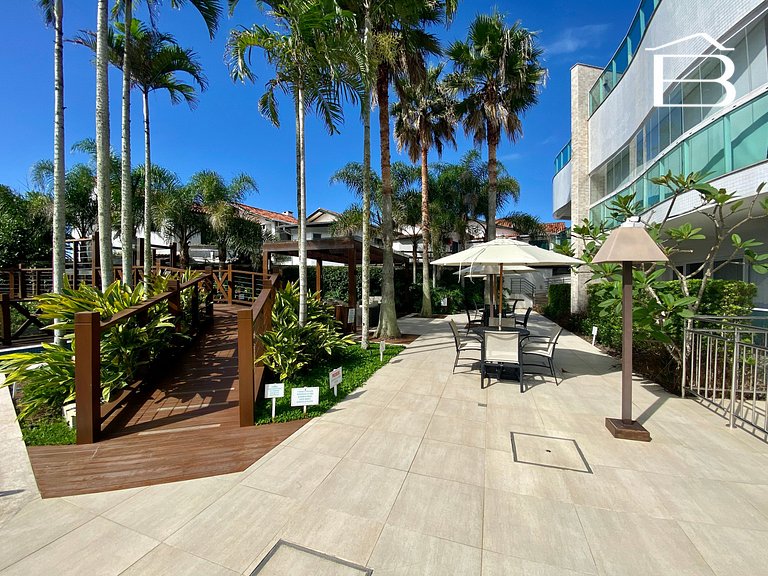 127C - Apartamento para 6 pessoas frente mar praia de Bombas