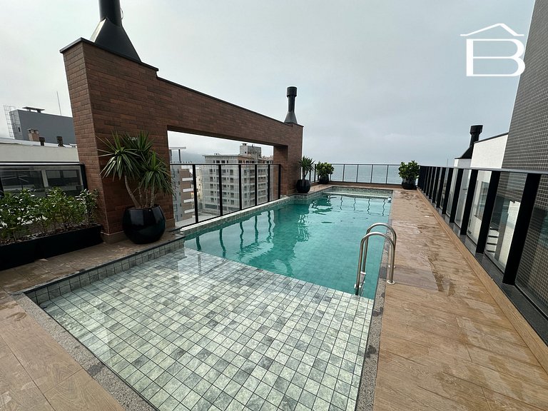 085 - Flat para 4 pessoas com piscina em Bombas