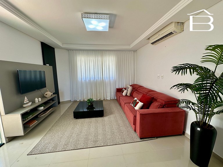 010 - Triplex frente mar até 10 pessoas na Praia da Lagoinha