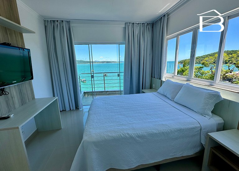 010 - Triplex frente mar até 10 pessoas na Praia da Lagoinha