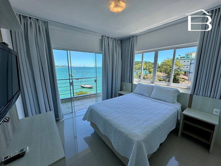 010 - Triplex frente mar até 10 pessoas na Praia da Lagoinha