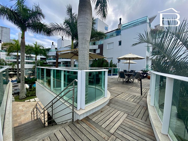 128A - Apartamento com piscina para 6 pessoas