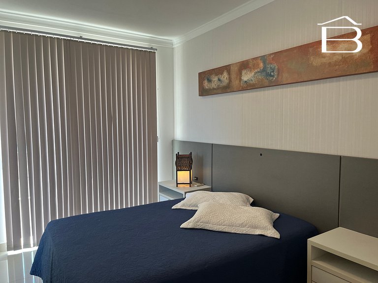 461A - Apartamento com vista mar. Praia da Lagoinha Bombinha