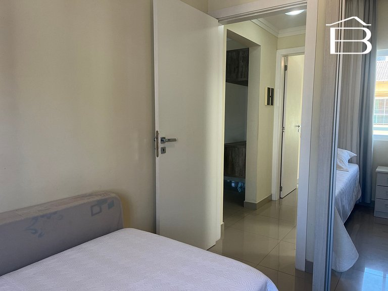 045A - Central, Aconchegante e Completo – 2 Quartos em Bombi