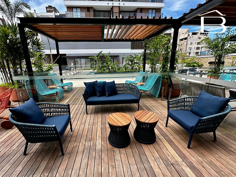 037 - Apartamento para 6 pessoas com piscina