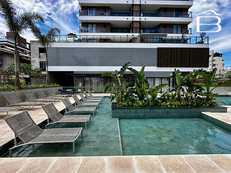 037 - Apartamento para 6 pessoas com piscina