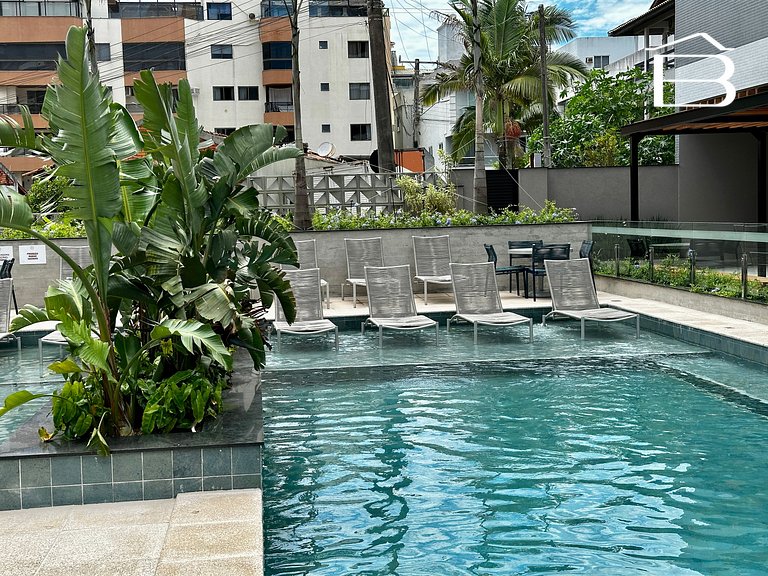 037 - Apartamento para 6 pessoas com piscina