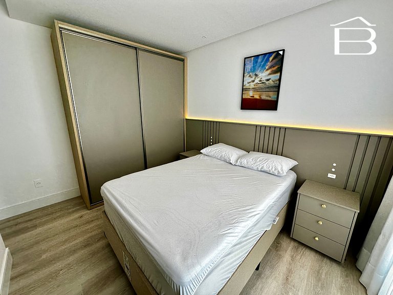 037 - Apartamento para 6 pessoas com piscina