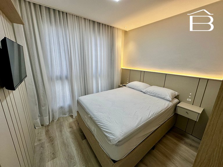 037 - Apartamento para 6 pessoas com piscina