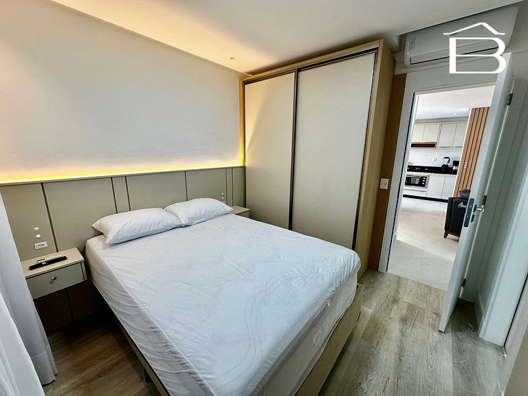 037 - Apartamento para 6 pessoas com piscina