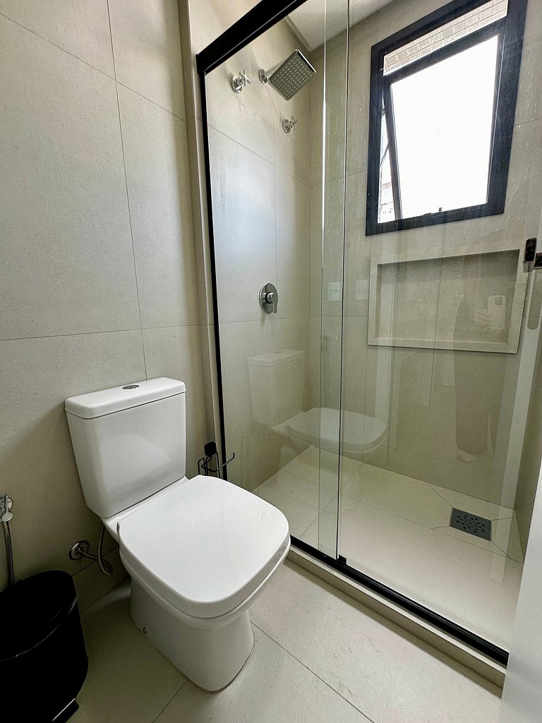037 - Apartamento para 6 pessoas com piscina