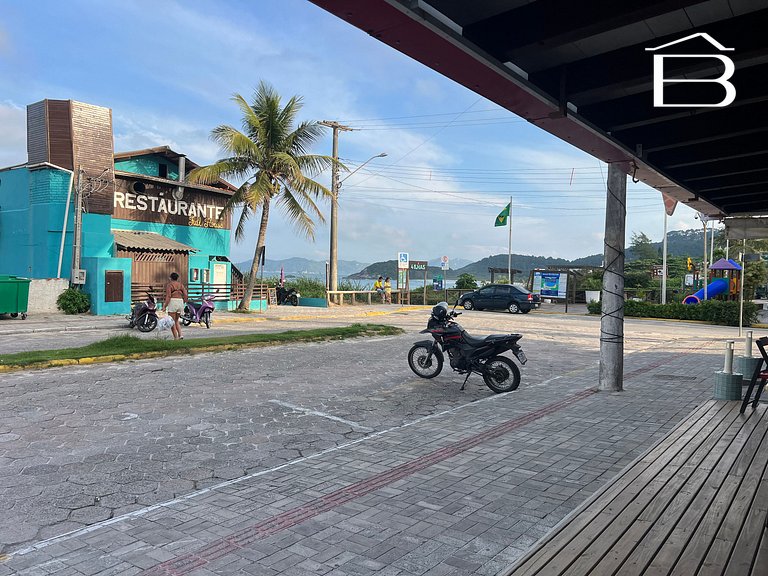076 - Apartamento próximo a praia de 4 ilhas