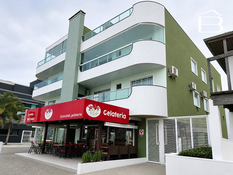076 - Apartamento próximo a praia de 4 ilhas