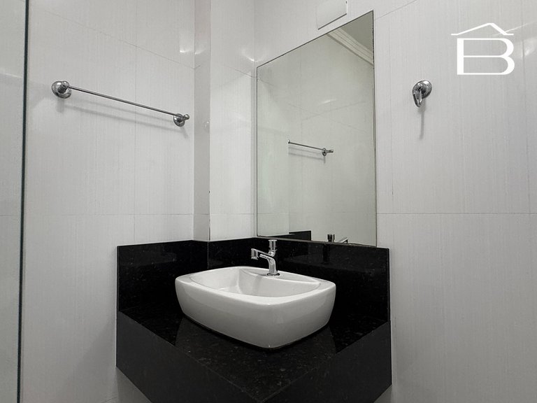 076 - Apartamento próximo a praia de 4 ilhas