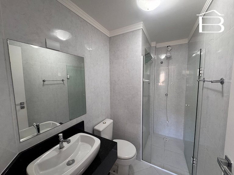 076 - Apartamento próximo a praia de 4 ilhas
