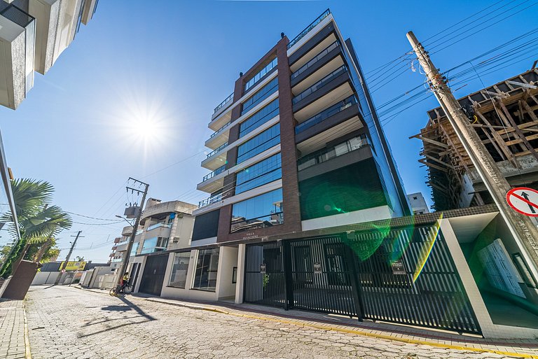 Villa Francione 501 – Loft de Alto Padrão com Piscina no Roo