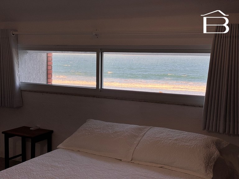 075 - Casa frente mar 10 pessoas em Quatro Ilhas