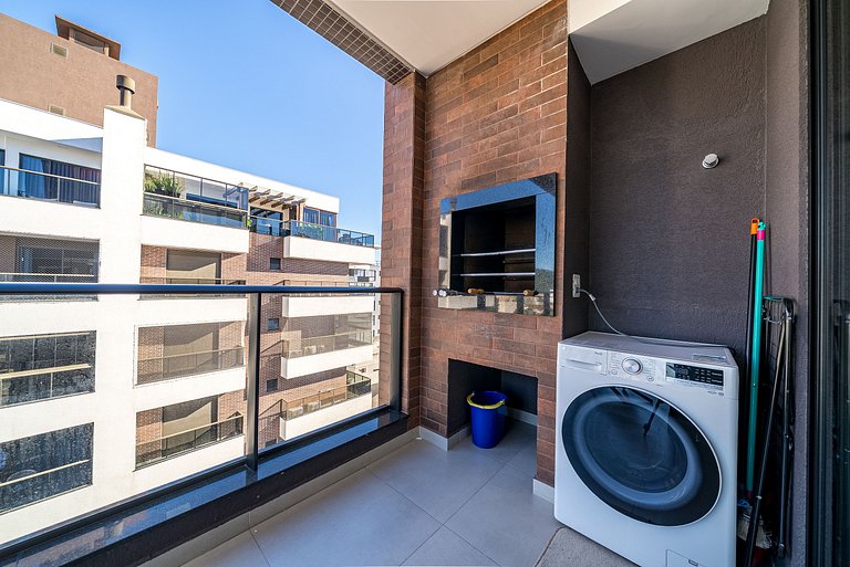 Villa Francione 501 – Loft de Alto Nivel con Piscina en el R