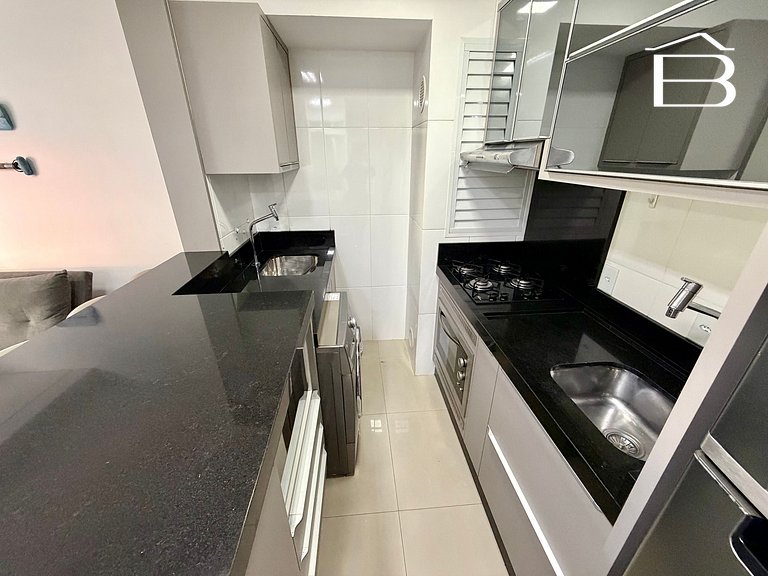 130 - Apartamento com vaga dupla e 2 quartos Praia di Capri
