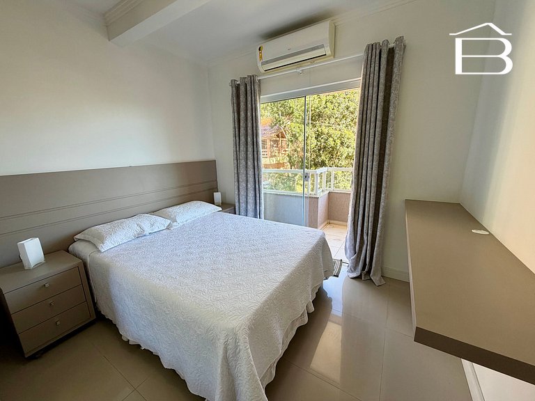 130 - Apartamento com vaga dupla e 2 quartos Praia di Capri