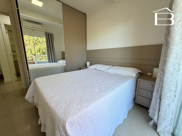 130 - Apartamento com vaga dupla e 2 quartos Praia di Capri