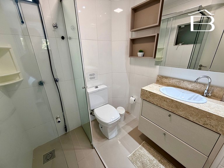 130 - Apartamento com vaga dupla e 2 quartos Praia di Capri