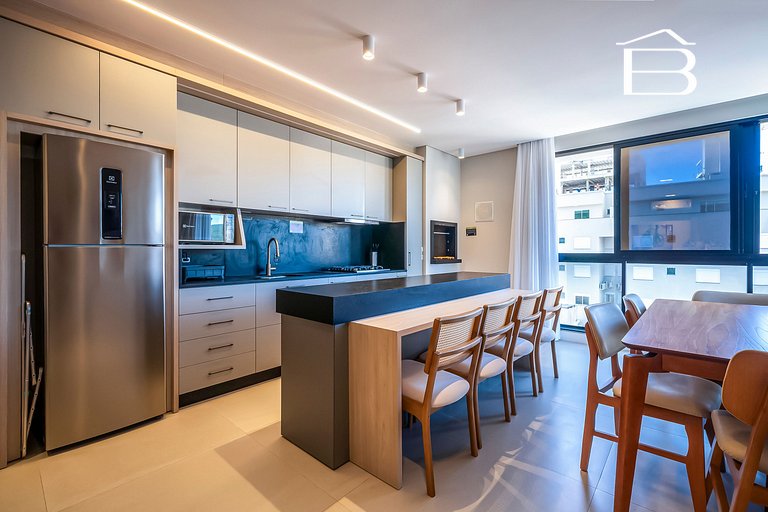 Leme 208 – Apartamento novíssimo a poucos metros do mar em B