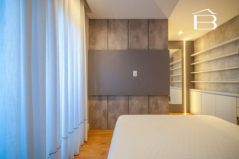 Leme 208 – Apartamento novíssimo a poucos metros do mar em B